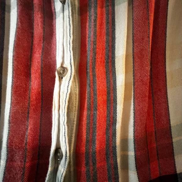 Women’s button up shirt, Lewis, plaid, short sleeve, size small - Picture 2 of 4